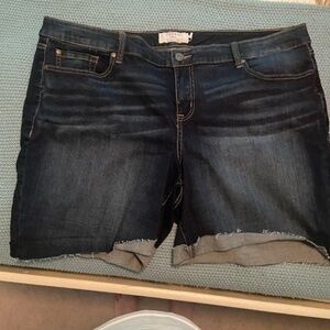Torrid denim shorts